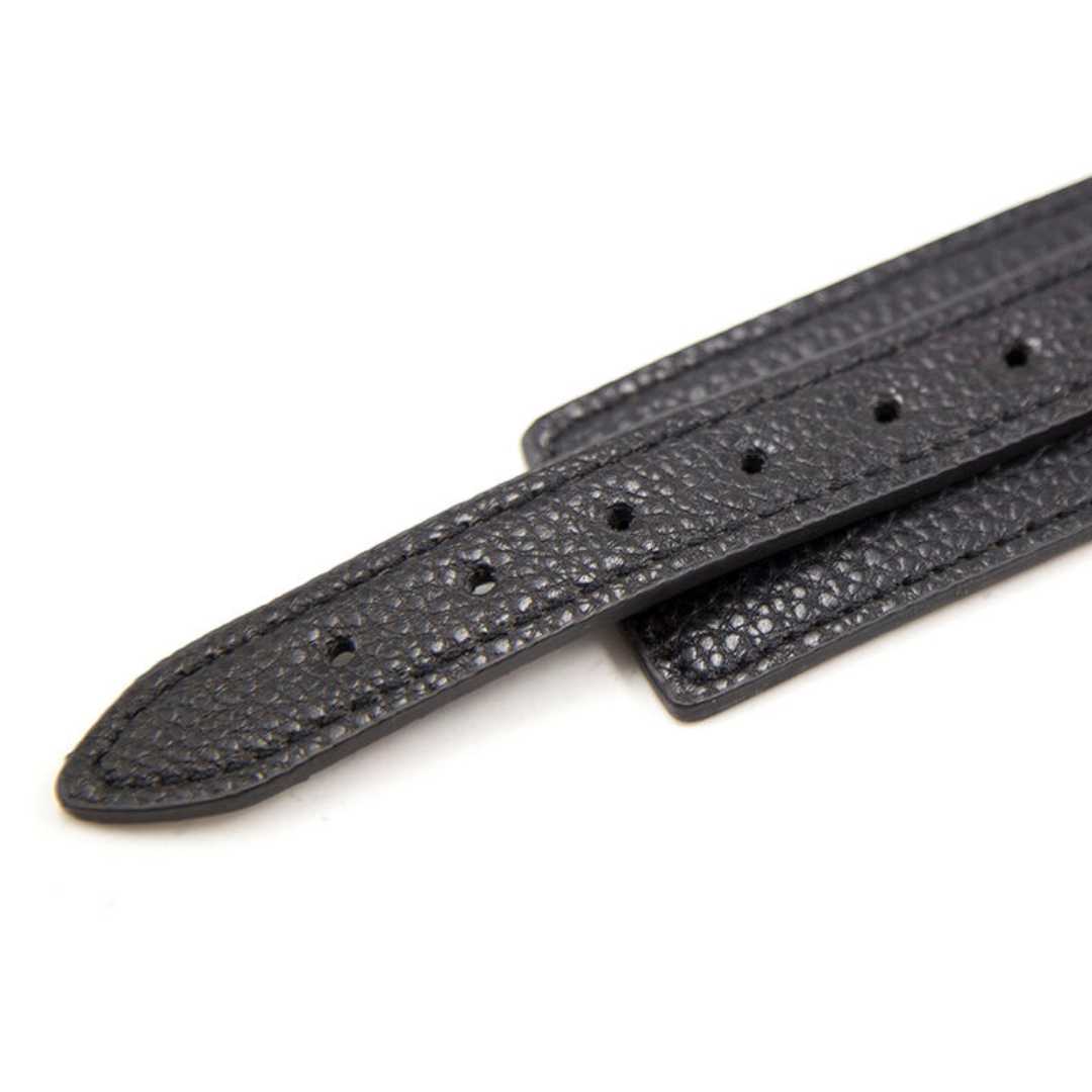 Halsband mit Schlangenmuster