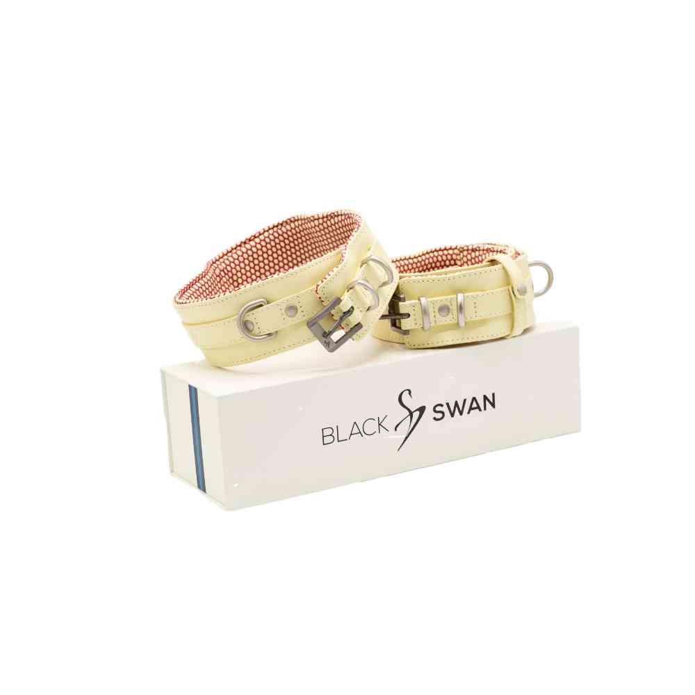 Oberschenkelfesseln "Red Berry"