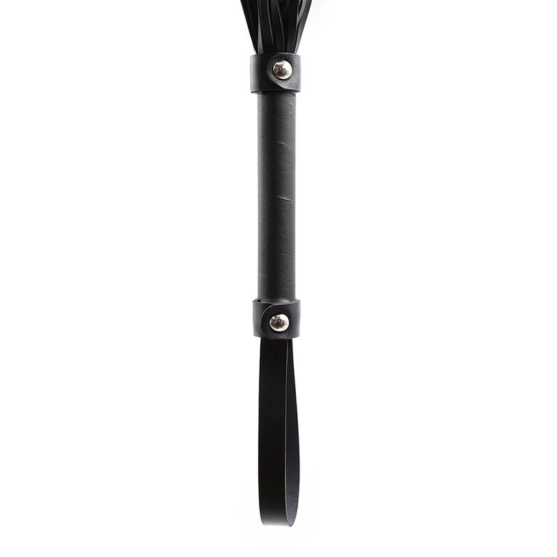 Ohmama - Ohmama Fetish - Silberne Armbnder mitPeitsche