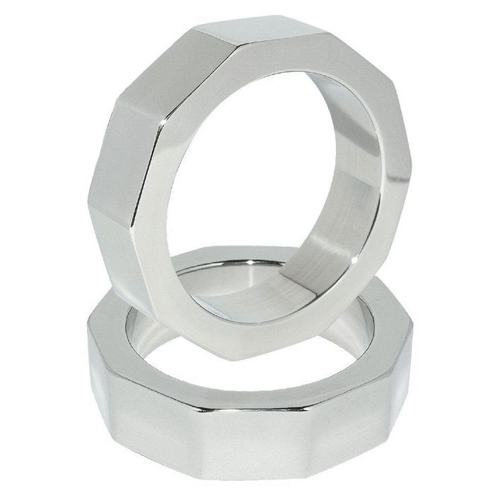 Metal Hard - Penis und Hodenring