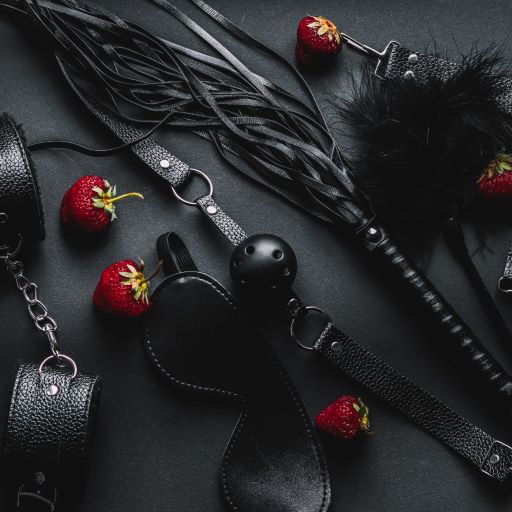 Kinky Toys OH MY! FANTASY Kinky Toys OH MY! FANTASY