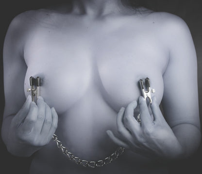 Bad Kitty - Nippelklemmen - verstellbare Klemmen mit Metallkette