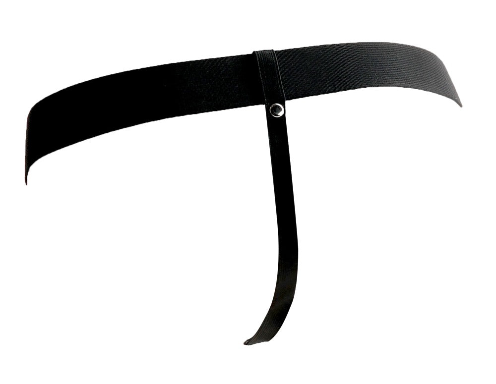 Fetish Fantasy - Hohler Strap-On mit prallen Hoden