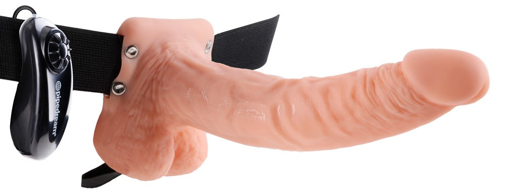 Fetish Fantasy - Vibrierender Hollow Strap-on mit Hoden