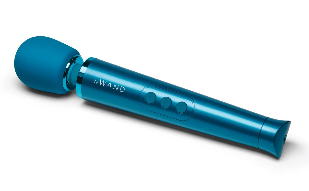 Le Wand - Petite Rechargeable Vibrating Massager
