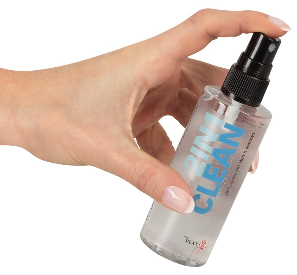 Just Play - 2 in 1 Cleaner - Für Haut und Toys