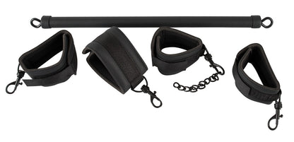 fetish Collection - Stabile Spreizstange mit Ringen für Fesseln