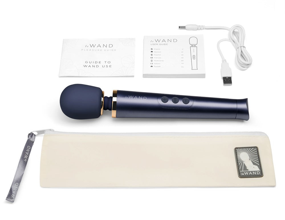 Le Wand - Petite Rechargeable Vibrating Massager