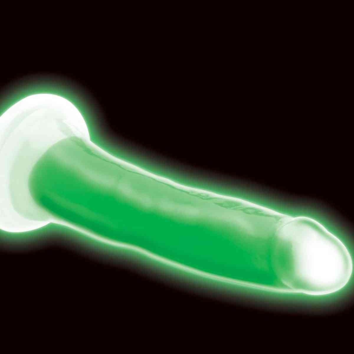 Grüner Dildo "Glow in the Dark" im Dunkeln