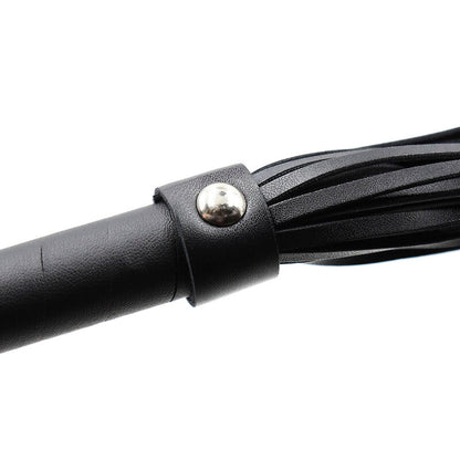 Ohmama - Ohmama Fetish - Silberne Armbnder mitPeitsche