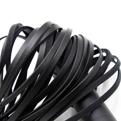 Ohmama - Ohmama Fetish - Silberne Armbnder mitPeitsche